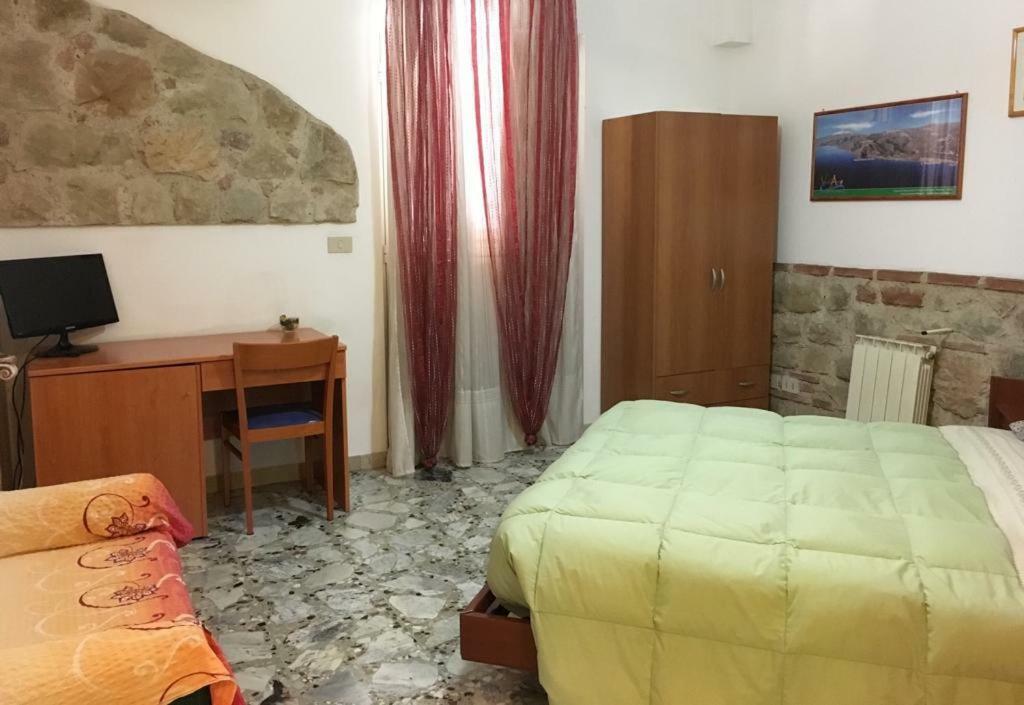 Bed&Breakfast La Casetta SantʼAlessio Siculo Eksteriør bilde